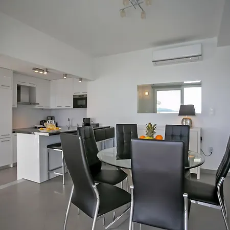 N&l Villa