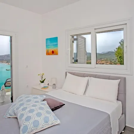 Villa N&l Pyrgi (Corfu)